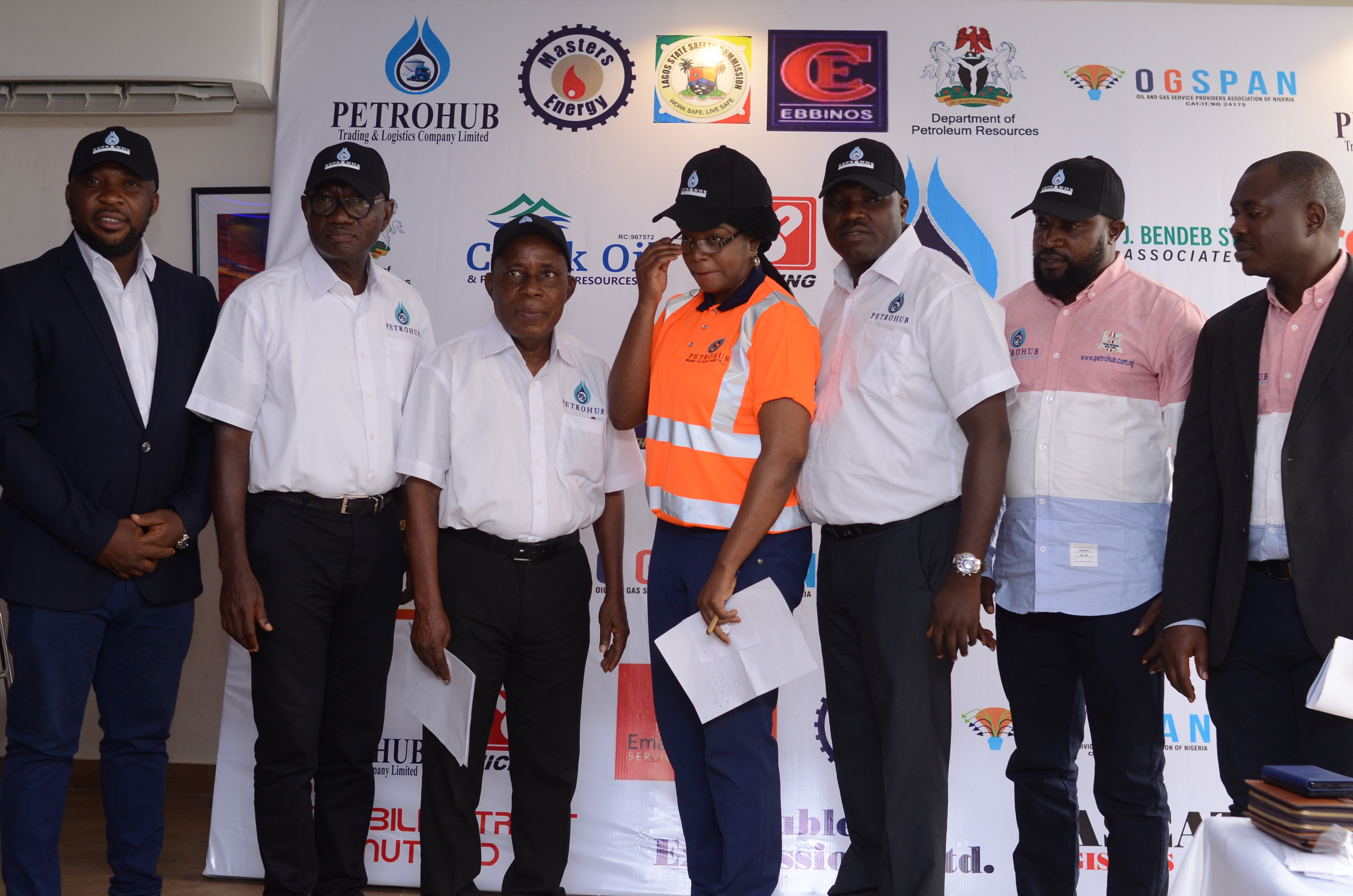 Petrohub Team